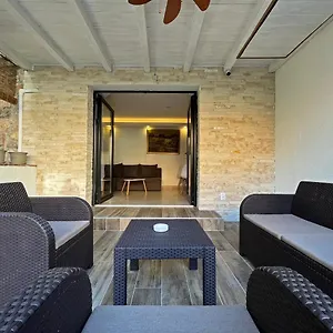 apartment-center-opatija.in-istria.net/